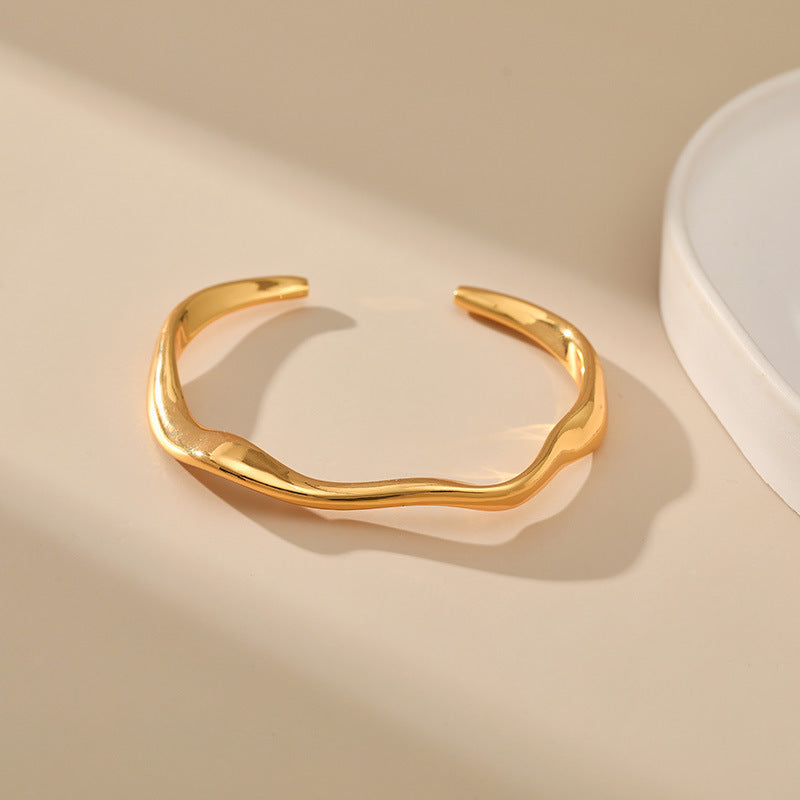 Armband mit Twisted-Wire-Design — 18K Vergoldet