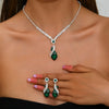 Schmuckset mit Strass — Herz-Halskette & Ohrringe
