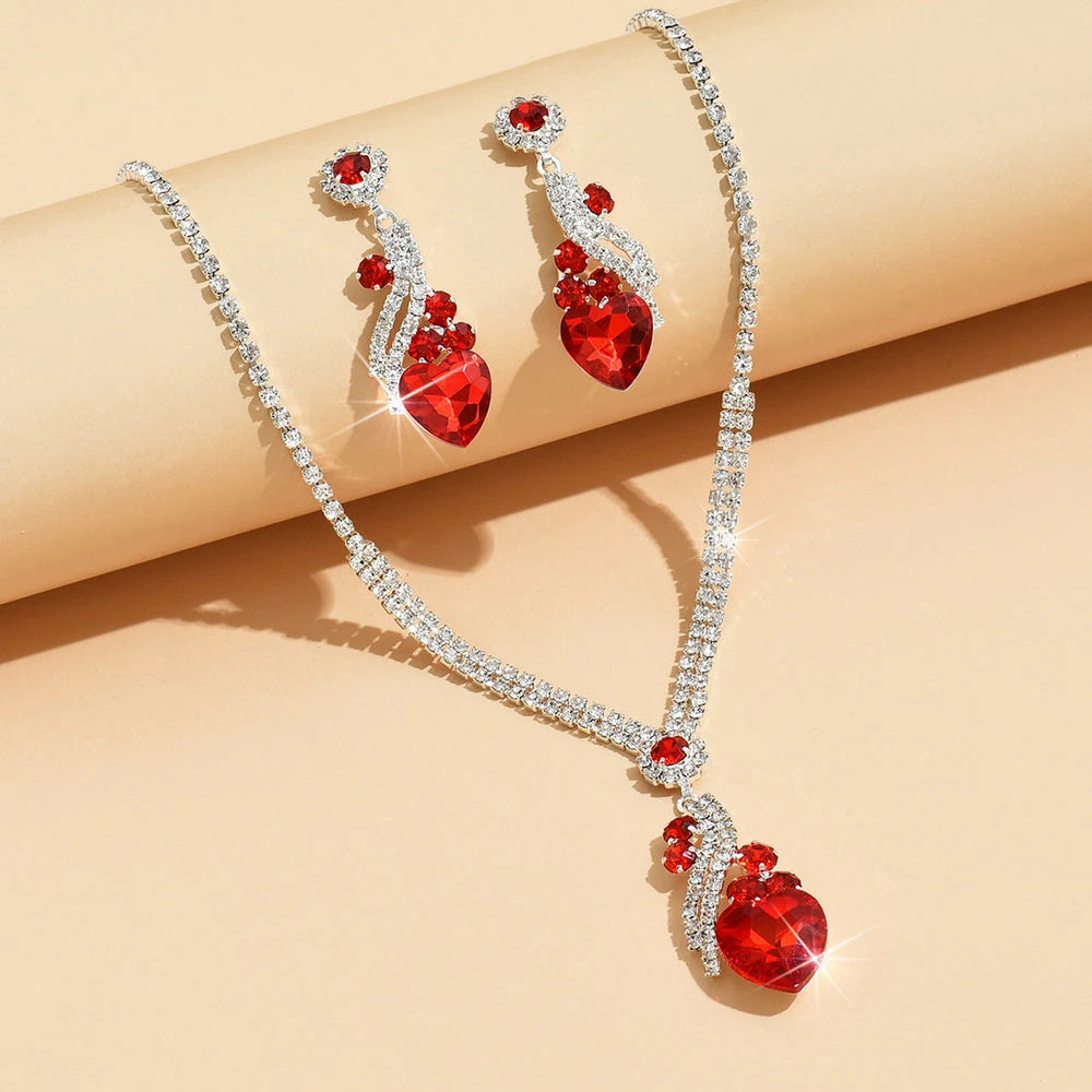 Schmuckset mit Strass — Herz-Halskette & Ohrringe
