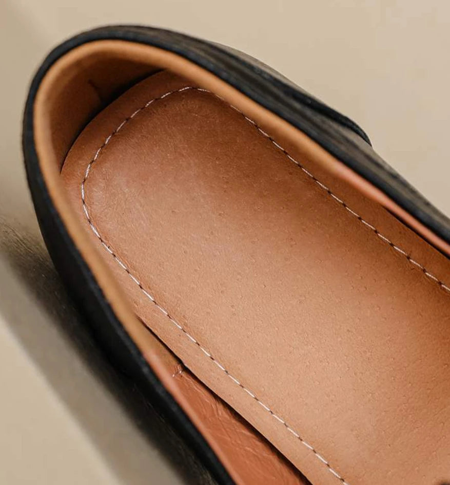 Damen Mary-Jane Schuhe aus Leder — Retro-Stil