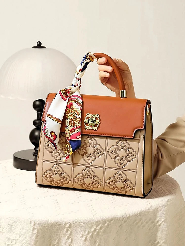 Bestickte Handtasche im chinesischen Stil