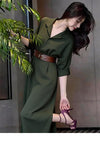 Elegantes Midikleid — Farbblock-Design, Grün