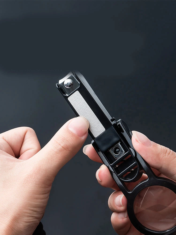 Nagelknipser mit Lupe und LED-Licht