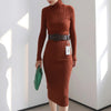 Strickkleid mit Rollkragen — Bodycon, Midi-Länge