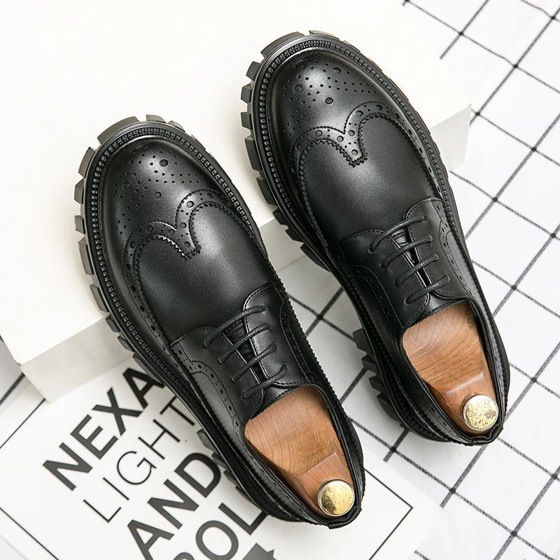 Herren Business-Schuhe im Brogue-Stil