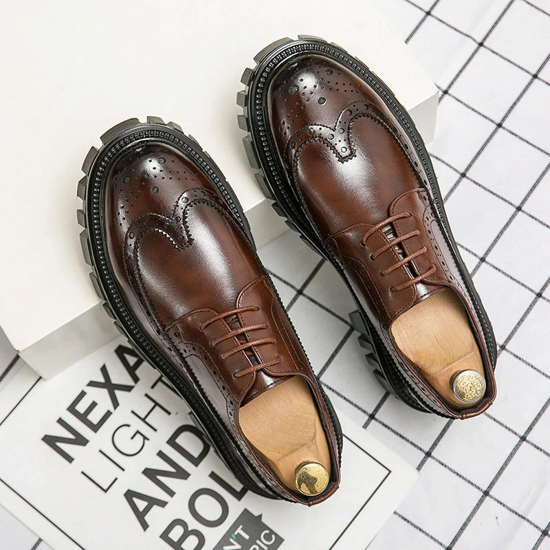 Herren Business-Schuhe im Brogue-Stil