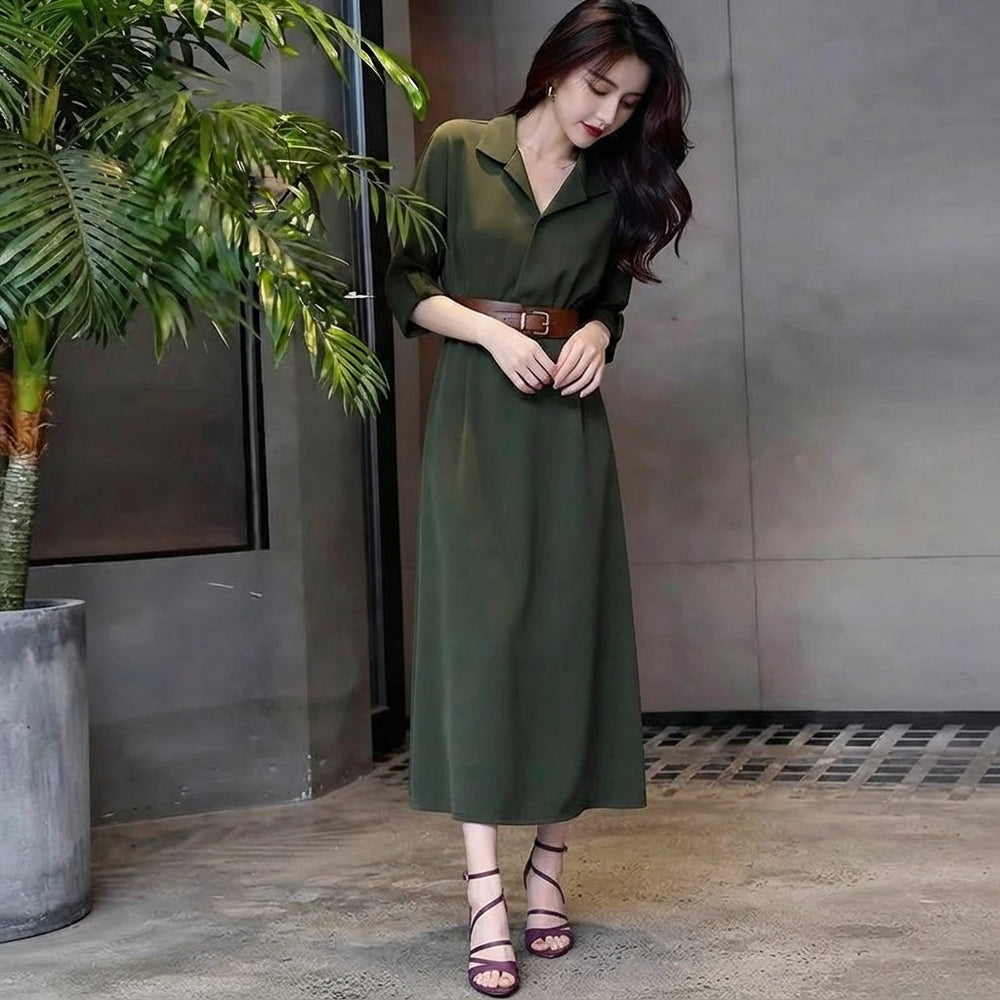 Elegantes Midikleid — Farbblock-Design, Grün